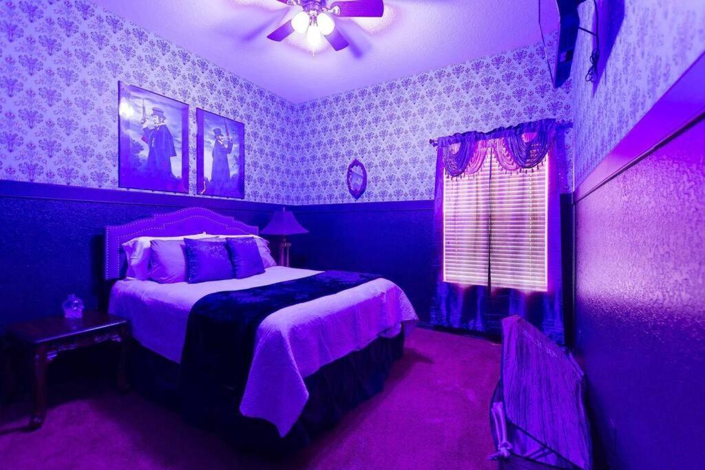 شقة A Spooktacular Haunted Mansion. كيسيمي المظهر الخارجي الصورة
